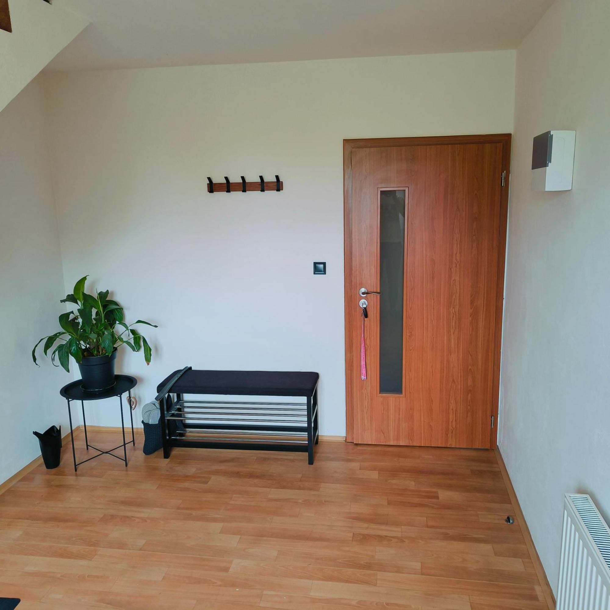 Apartment Cervena Cesta *